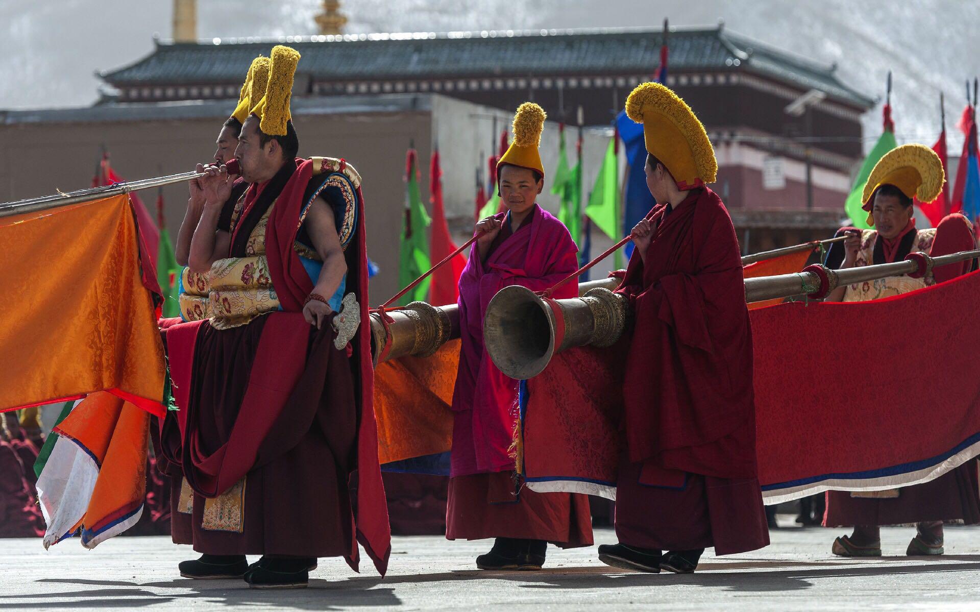 西仓寺亮宝节法舞表演