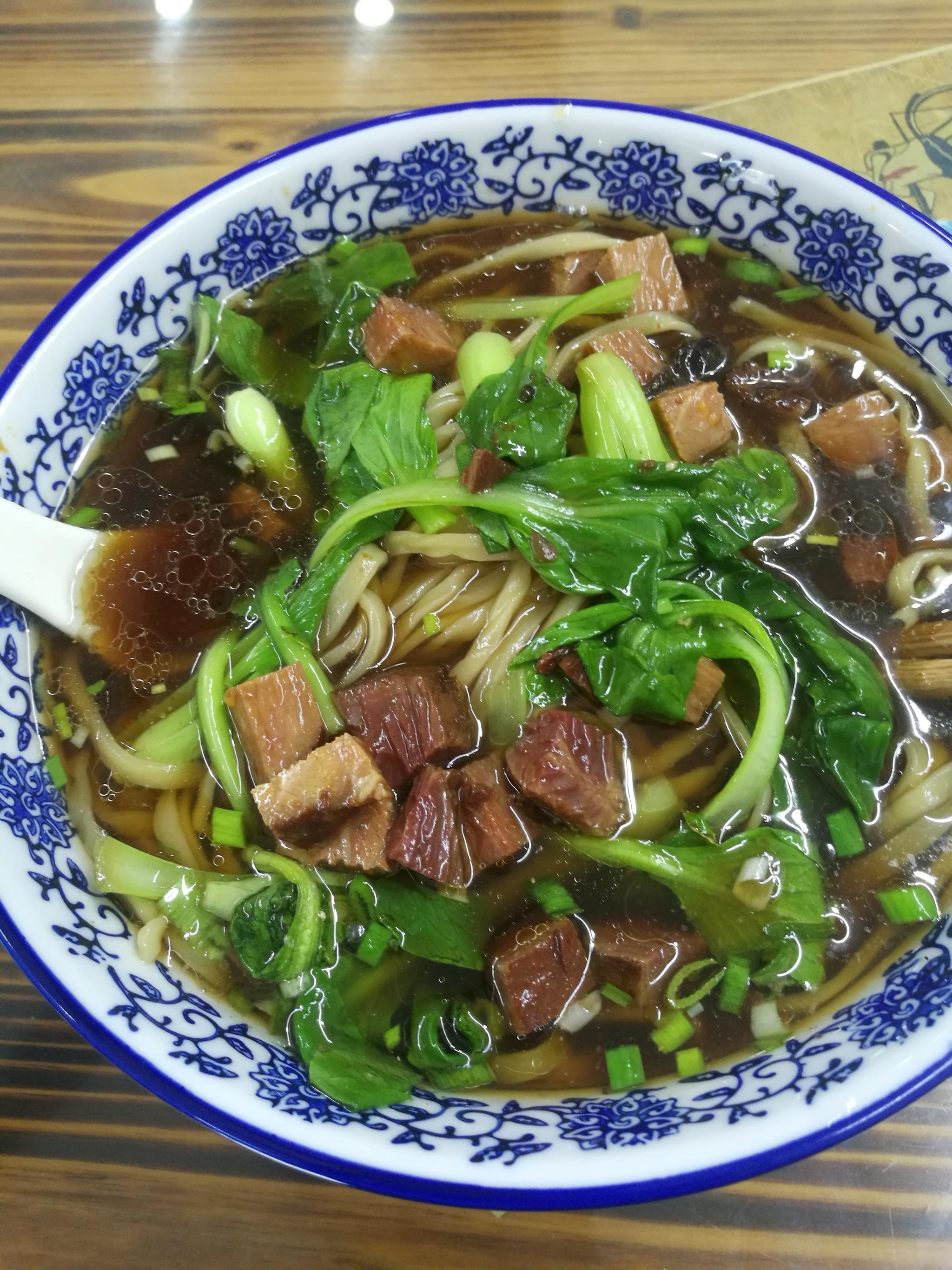 如皋至南京一日游,吃镇江锅盖面,逛梧桐大街……|如