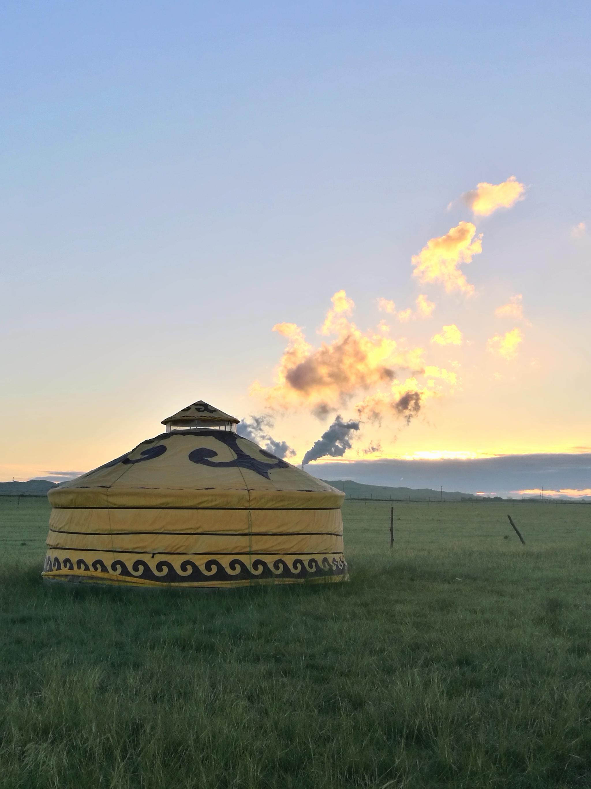 【手机摄影图集】草原牧场营地的清晨