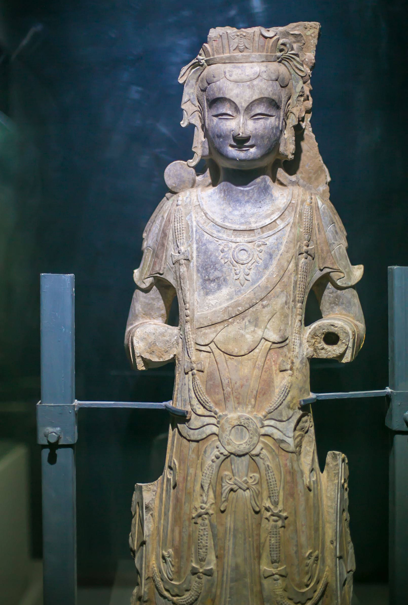 青州博物馆的馆藏龙兴寺佛造像