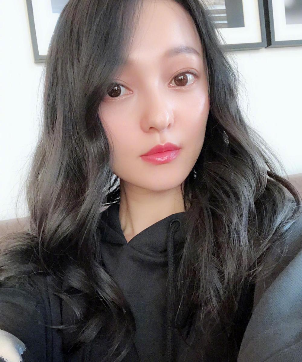 36岁张韶涵《歌手》造型获好评