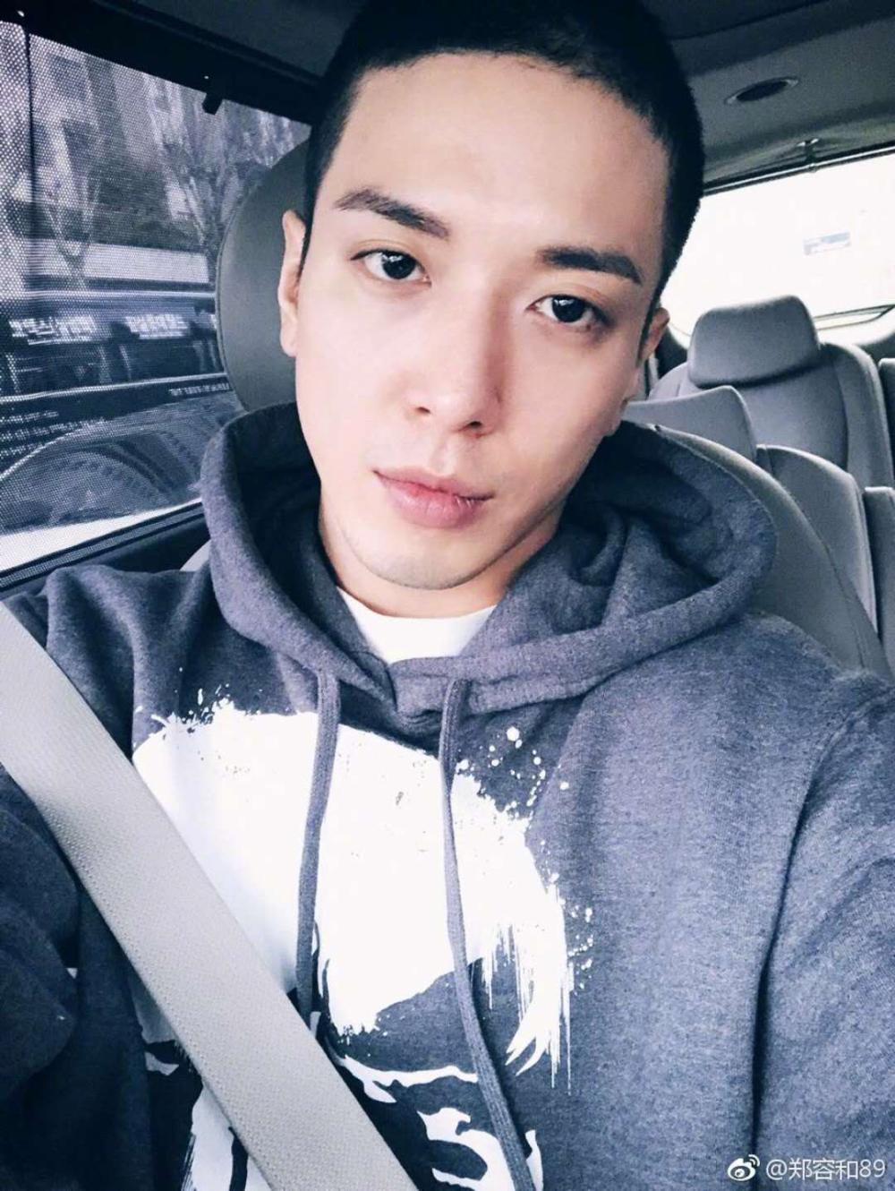 韩国因为男女皆精致的妆容被我国很多网友调侃成娘.