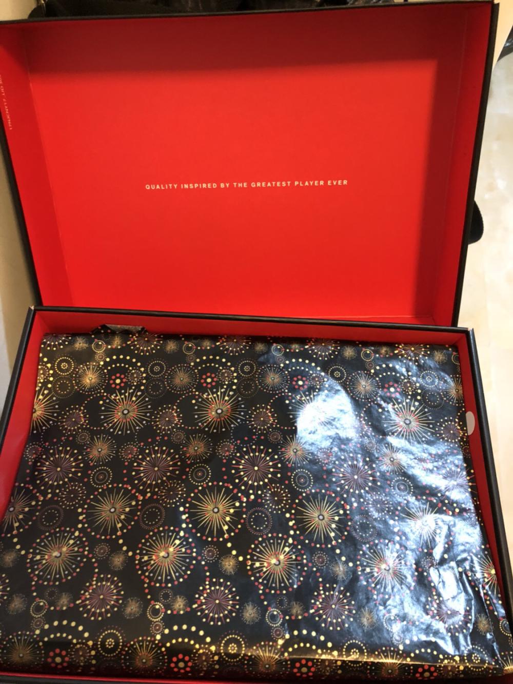 aj给中国粉丝们的新年礼物! 这双aj6"烟花"你喜欢吗!