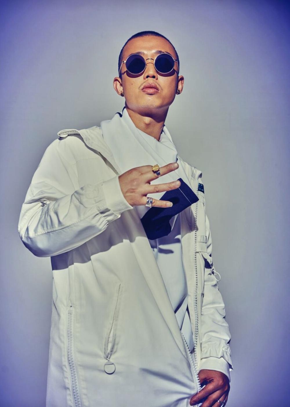 中国嘻哈冠军gai女友现身,两人隔空秀恩爱狂撒狗粮