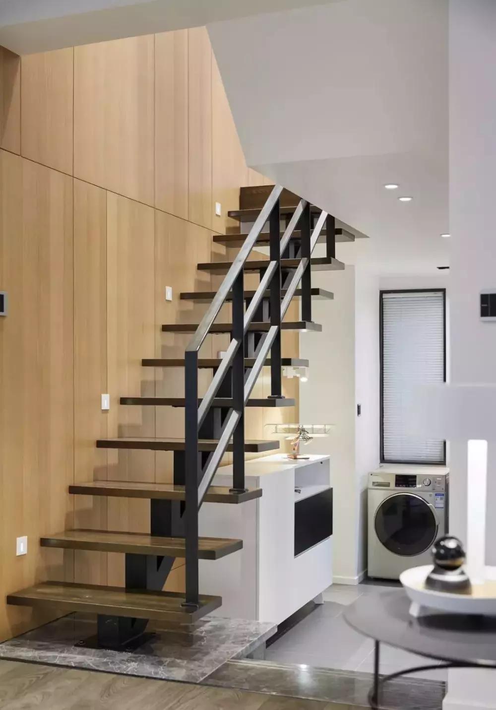 90后夫妻改造上海130平复式老宅, 简约实用才是王道!