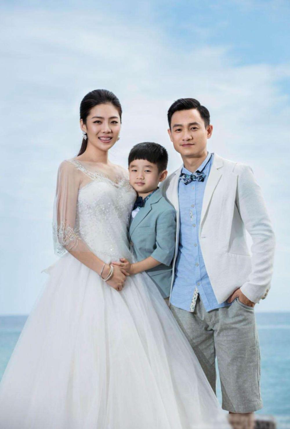 盘点体育健将们的恩爱家庭邹市明冉莹颖最吸引眼球