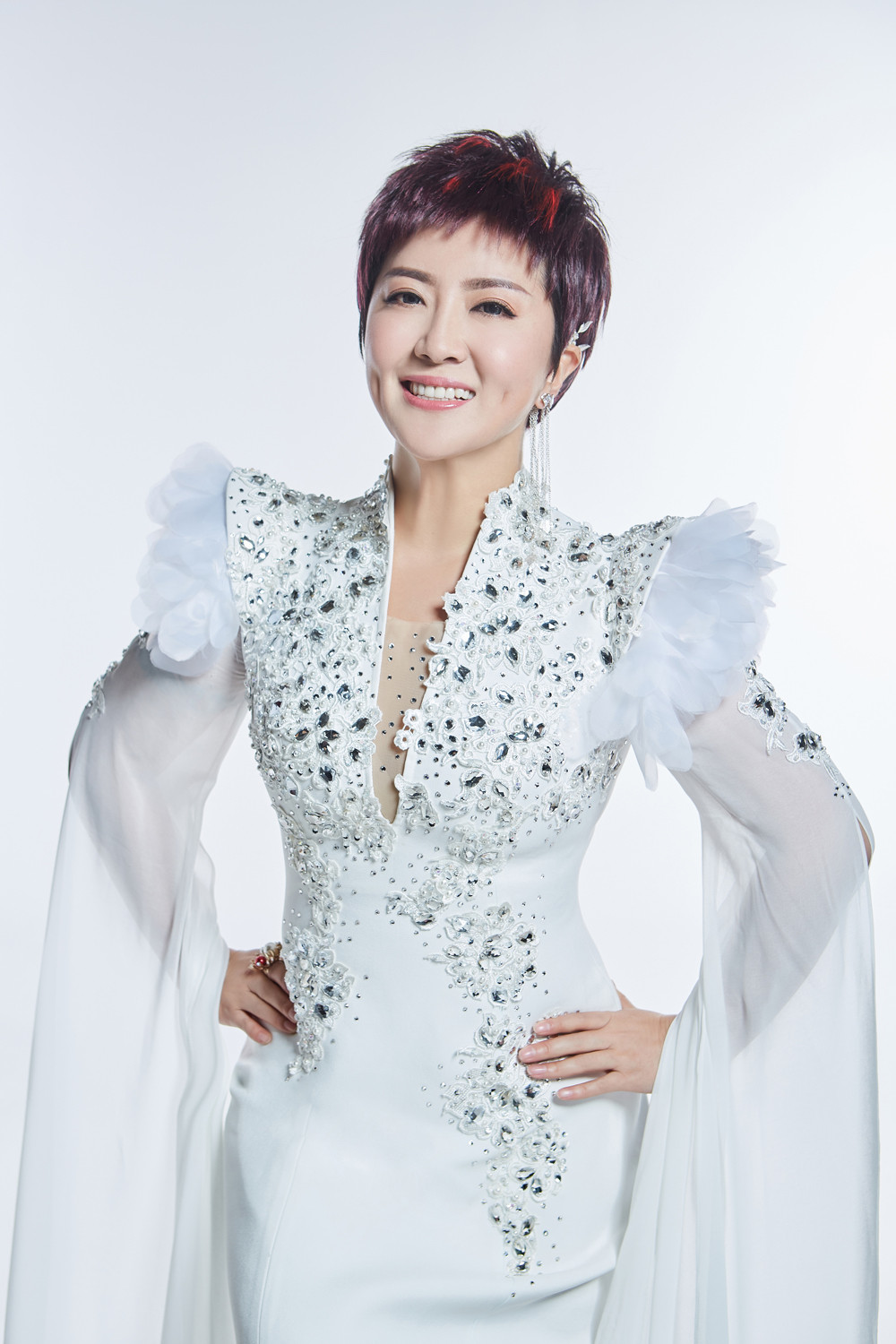 歌手格格写真大赏气质惊艳美丽动人