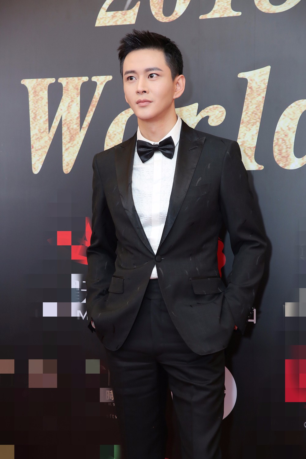 黄宥明获"旅游大使"称号 坦言最爱中国