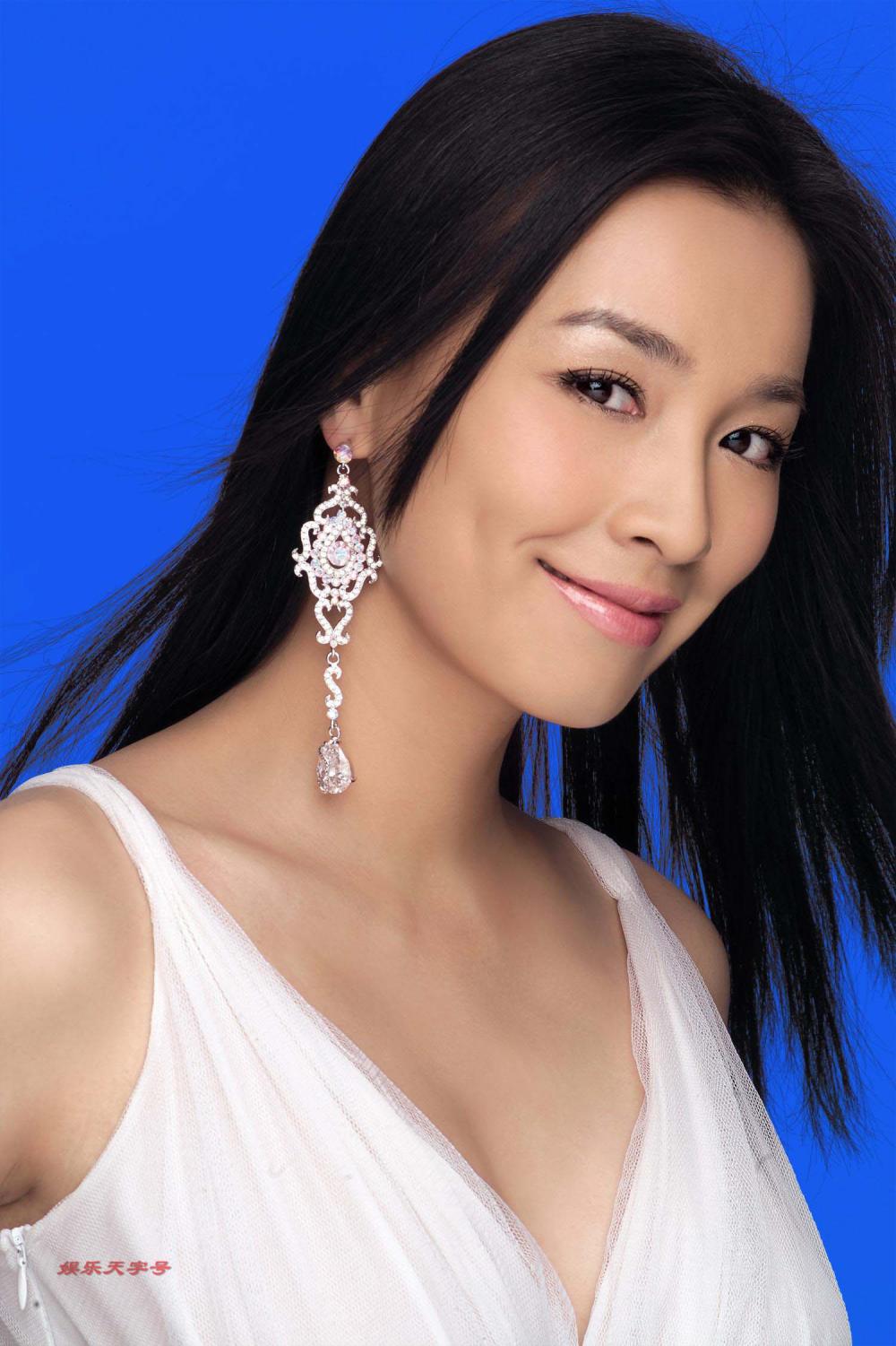 酒窝美女, 疑似插足富商家庭, 因做微商声名尽毁, 如今过成这样