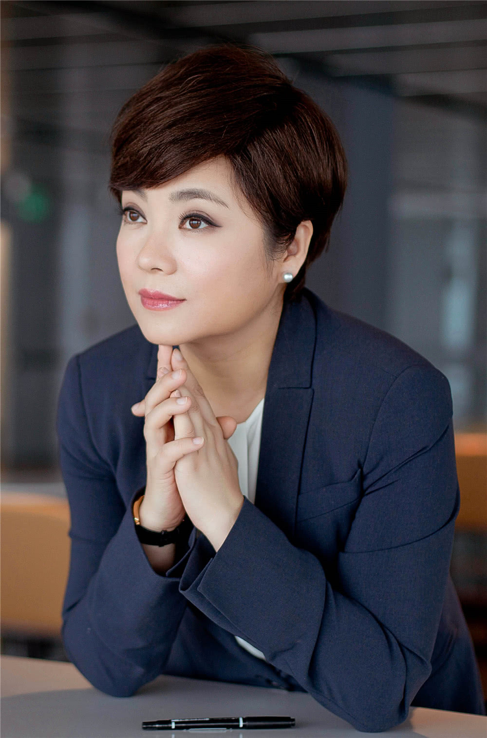 曾是湖南台王牌主播,转战央视成"才美双全"主持,年轻时好美|宋一平