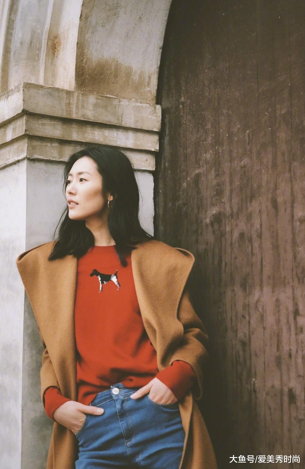 何穗咋肥成这样和刘雯同穿阔腿裤肥差距太大网友仙姑变大妈