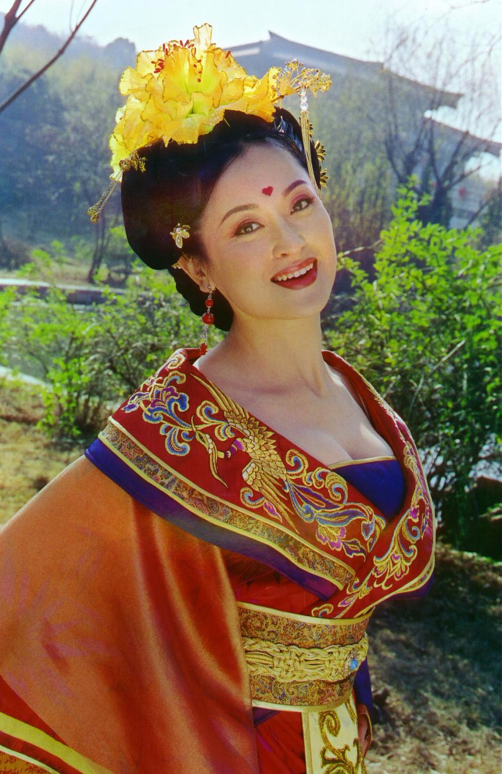 十大女星扮演的杨贵妃各有什么特点,王璐瑶靠什么抢了马苏的戏