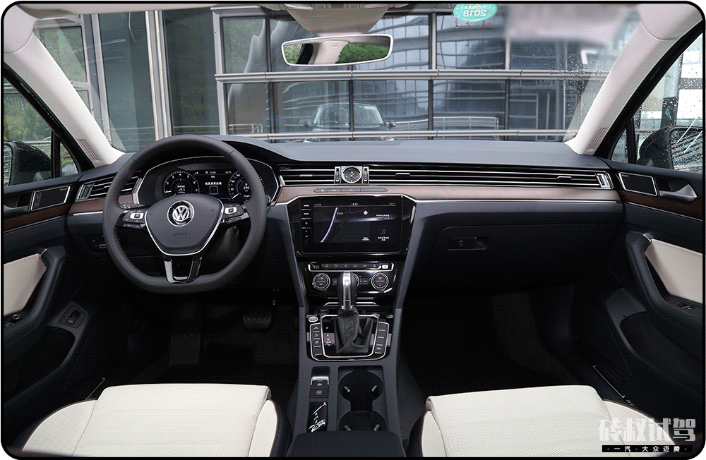 【试驾】B级车销量最好的车型出新款，配置升级叫板豪华车！