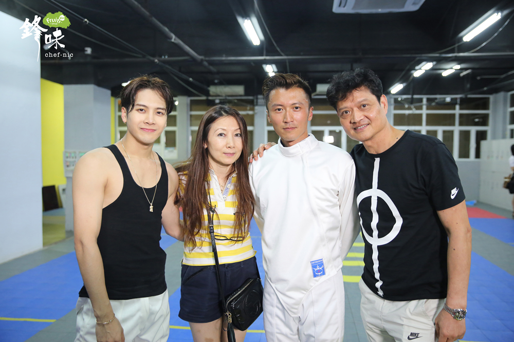 《锋味》王嘉尔自曝初吻 锋厨失误引谢霆锋"发飙"