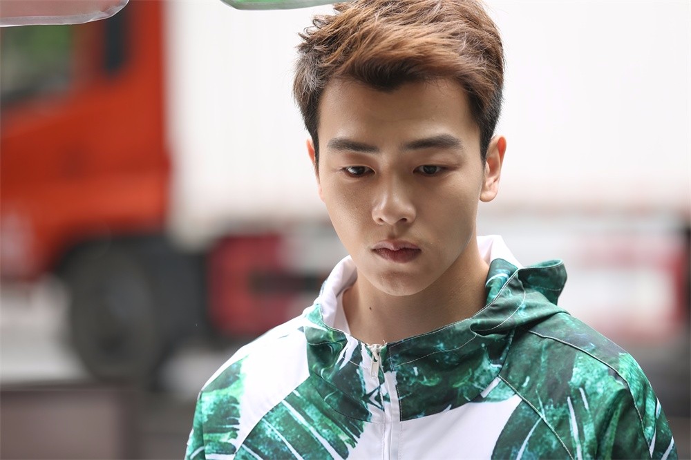 《一起同过窗2》于翔卸任ceo 情感升级再遇神秘女生