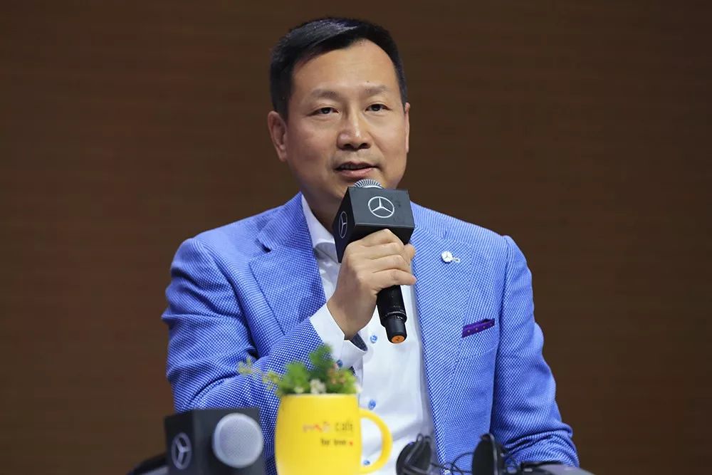 造车新势力的客户体验还在路上,汽车发明者奔驰早已用行动兑现