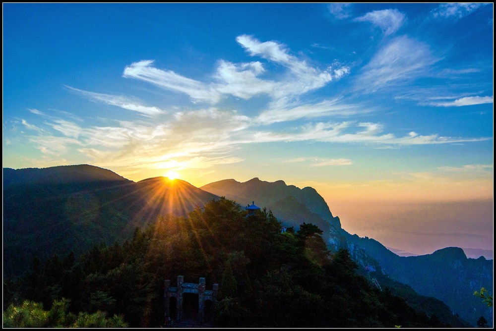 在中国看日出您认为哪里最美