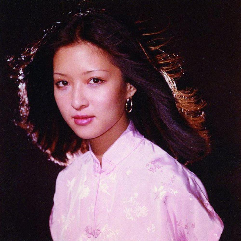 被前夫李敖羞辱半生, 64岁的胡因梦越来越智慧从容