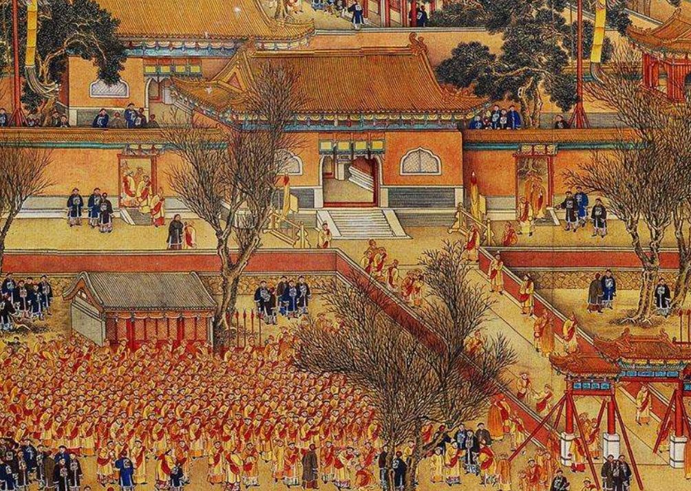 话说,当年乾隆登基后,天下太平,国富民强,因为有了前人种树的因,所以