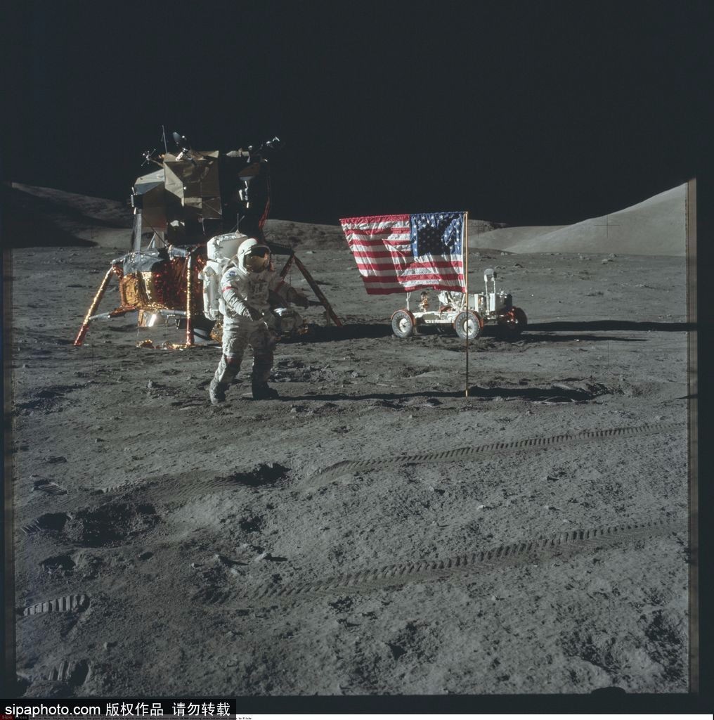 美国登月视频 新浪网
