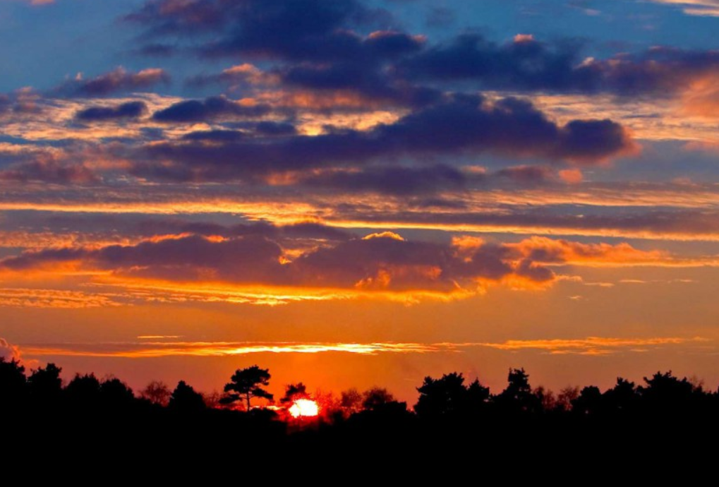 PS如何制作夕阳阳光效果 PS怎么做阳光效果 阳光效果怎么加