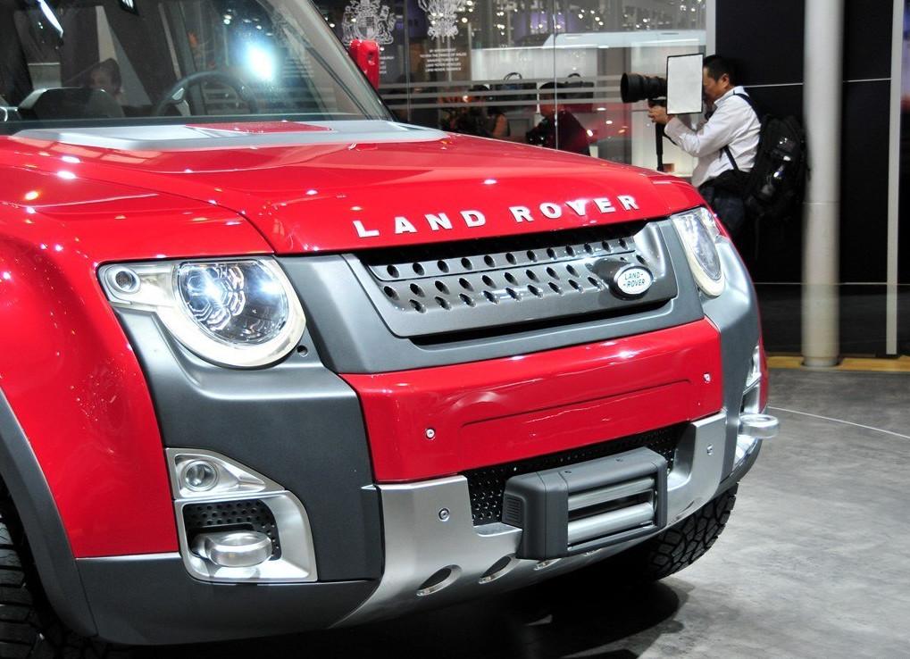 路虎卫士终于复活, 外观霸气十足, 将采用纯电驱动-新浪汽车