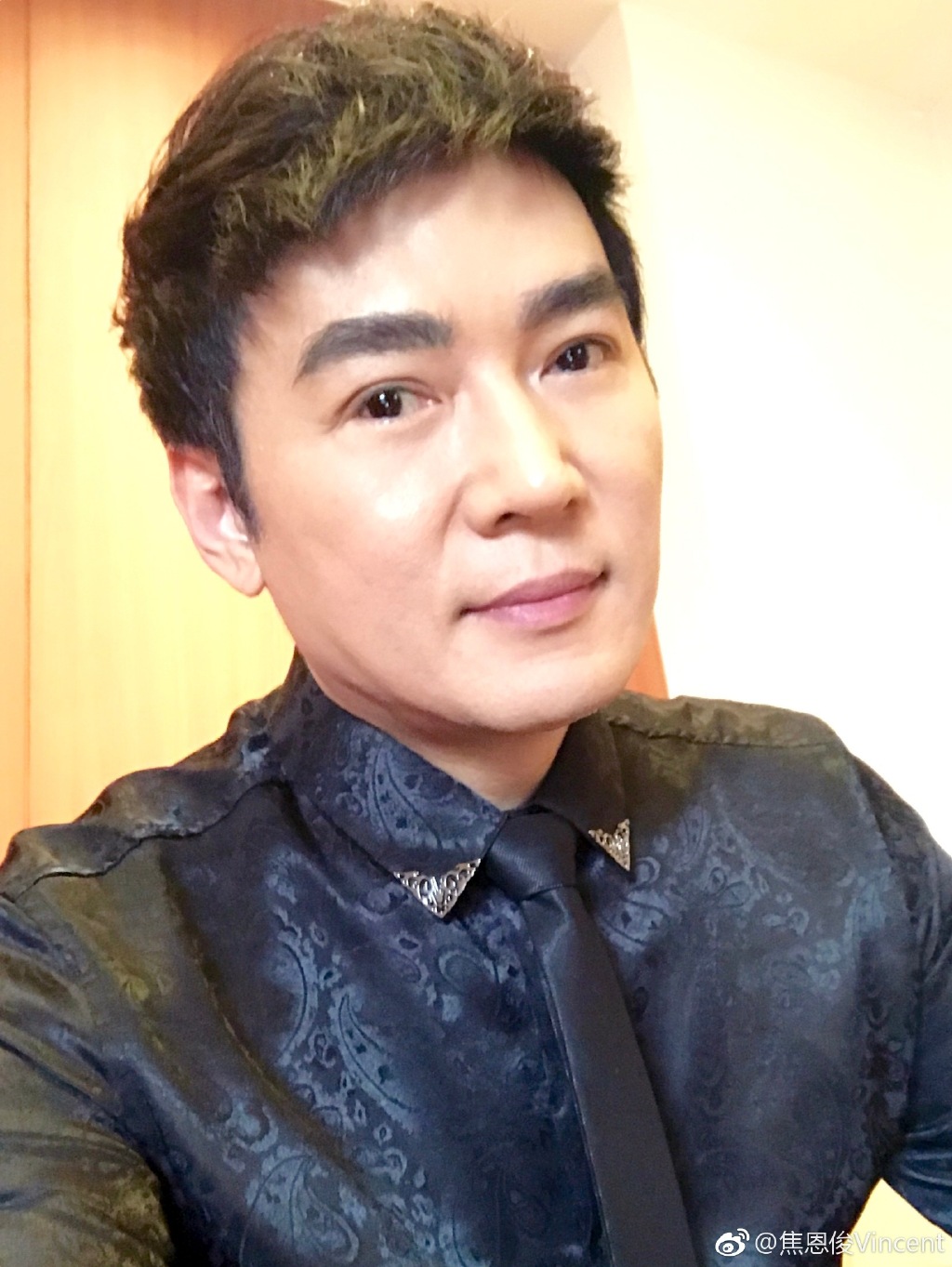 聂远可能比不上焦恩俊的盛世美颜,但古装扮相也不会输得太多,新三国的