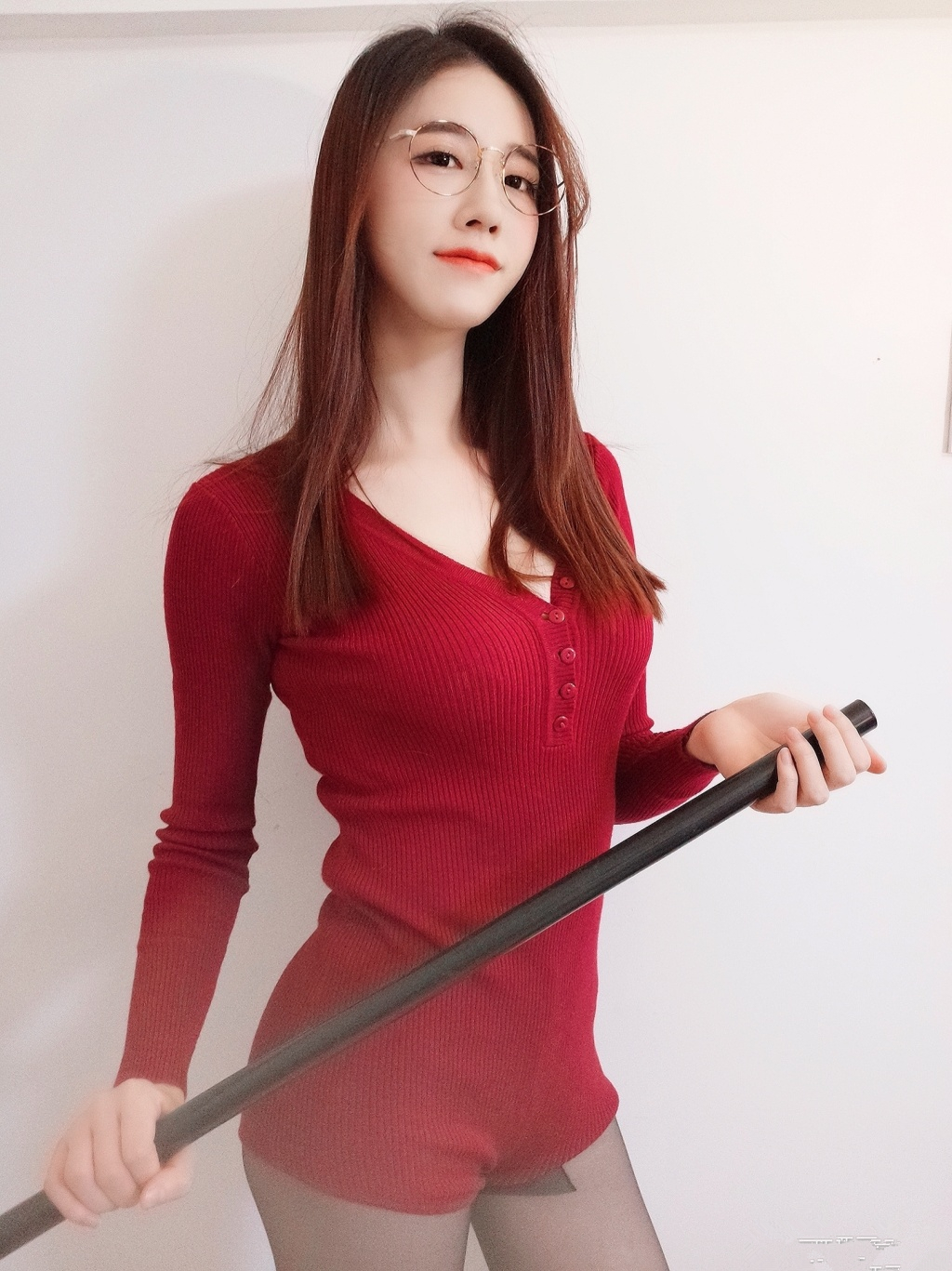 轩子巨2兔跳槽虎牙海报p成渣渣辉 首播还送宅男"女朋友"