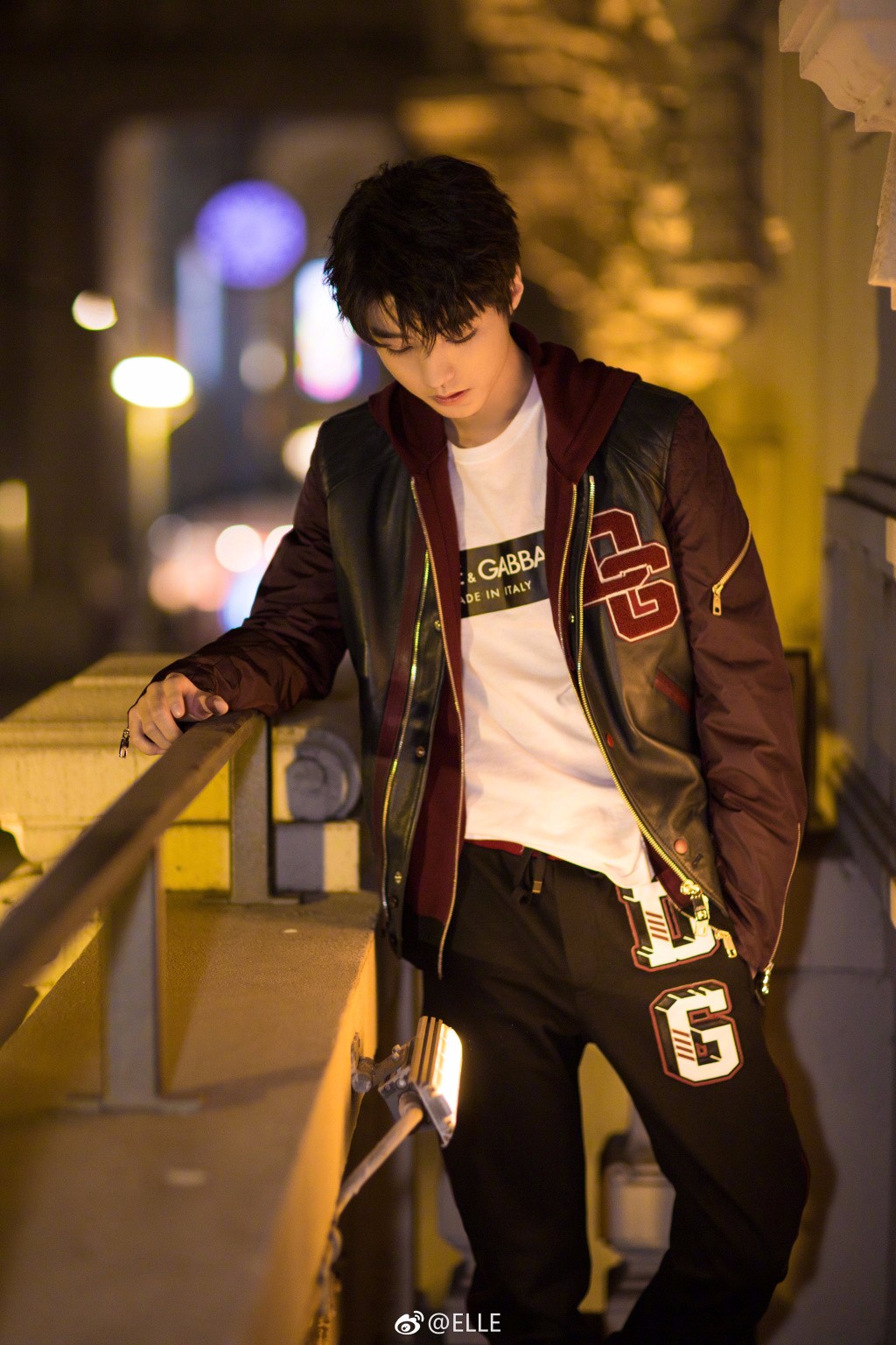 王俊凯|米兰|棒球服_新浪新闻