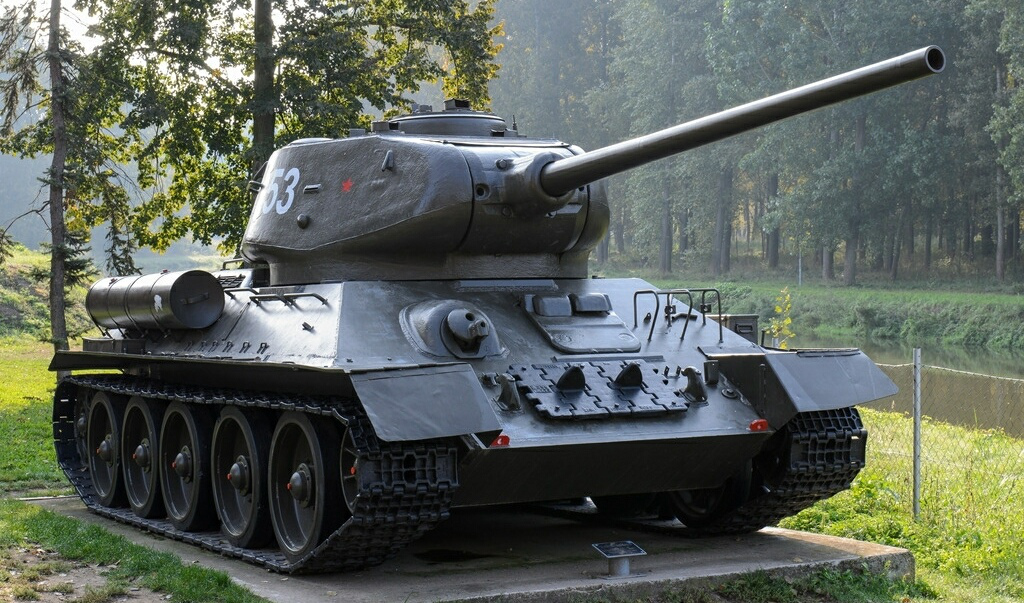 t-34是卫国战争的功臣,性价比高, 是否无愧于"最好"的荣耀