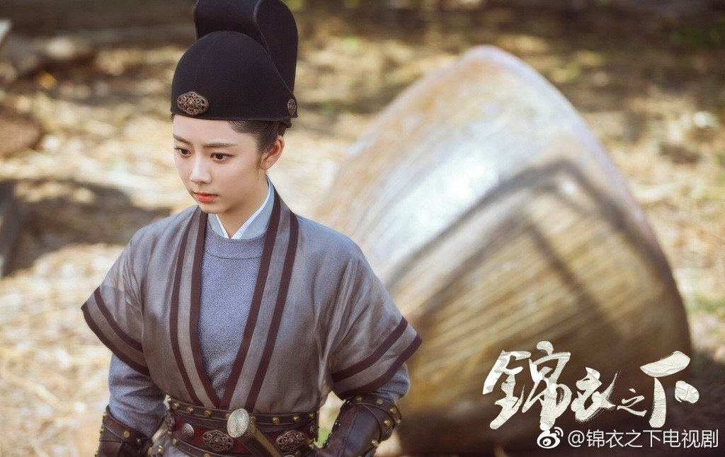 杀青 首挑古装剧女主眼角眉梢都是戏|谭松韵|锦衣之下|剧照_新浪新闻