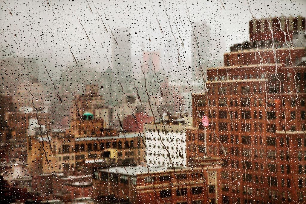 城市大雨图片 唯美图片