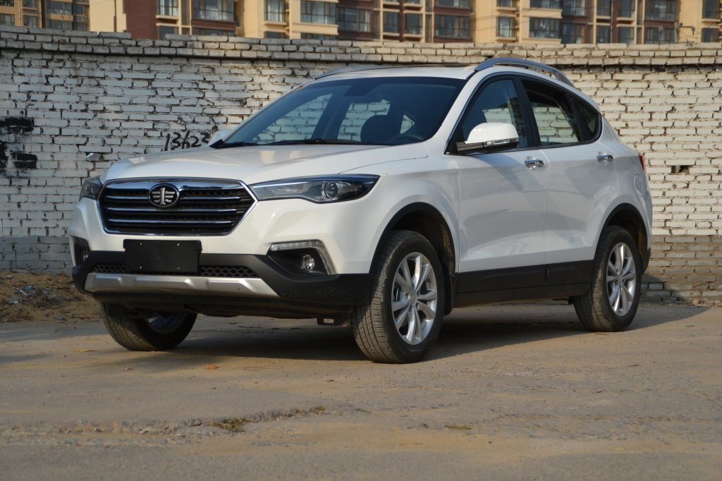 有资本挑战标杆车型 奔腾x80真的很赞-新浪汽车