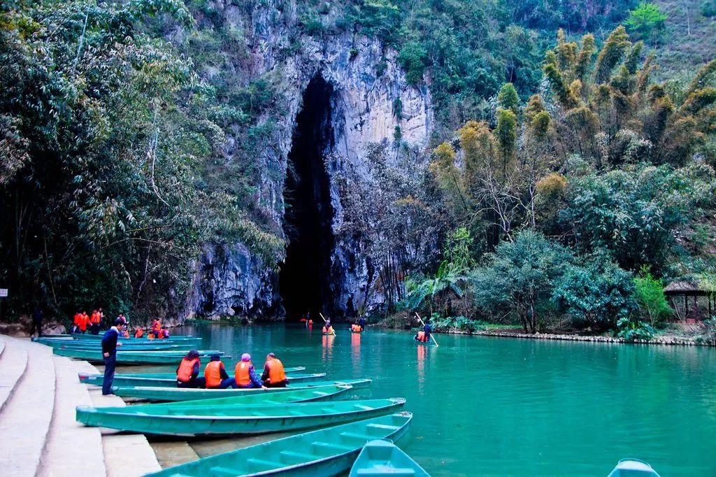 d6:普者黑 划船戏水 万亩桃园 仙人洞