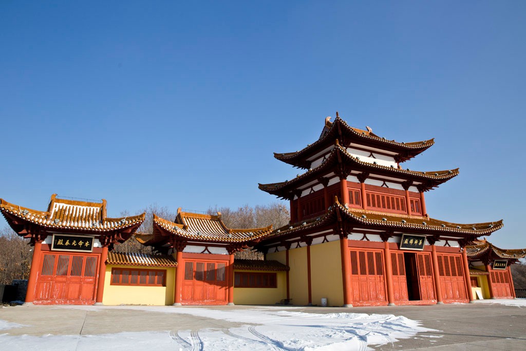 创建了多处全国第一的寺庙 绥芬河大光明寺