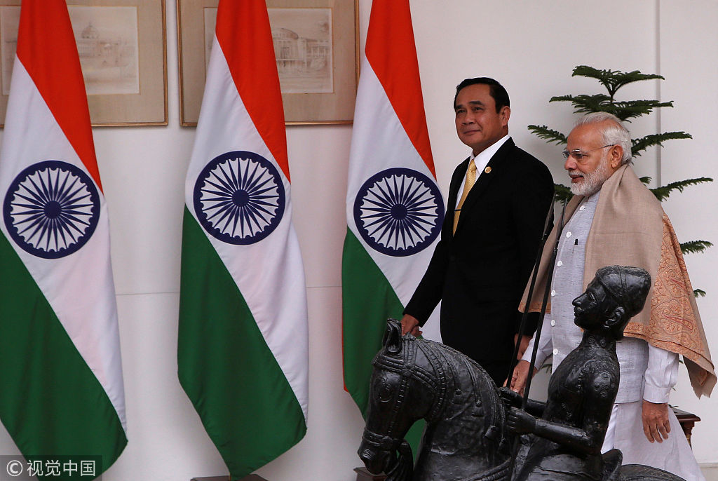 印度-东盟峰会举行 印泰两国总理举行双边会谈