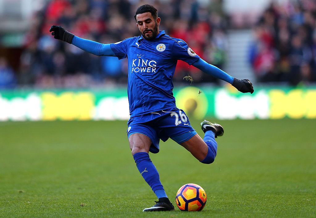 马赫雷斯终于回归训练,虽然与球队关系依旧紧张