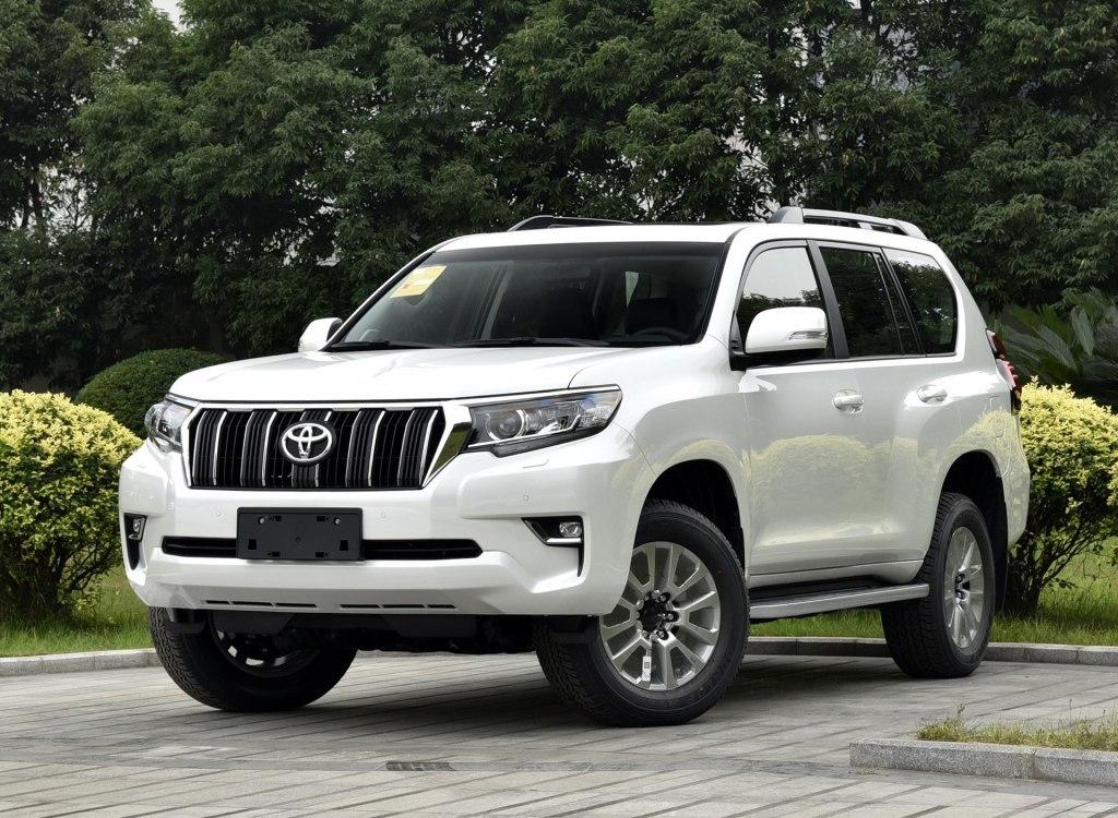 小伙花70万购买2018新款丰田霸道500km感叹3.5l就是陆地巡洋舰!