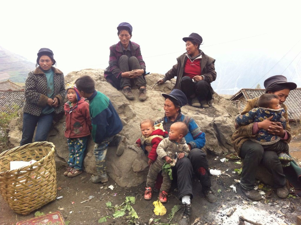 镜头下走进贫困落后的大凉山