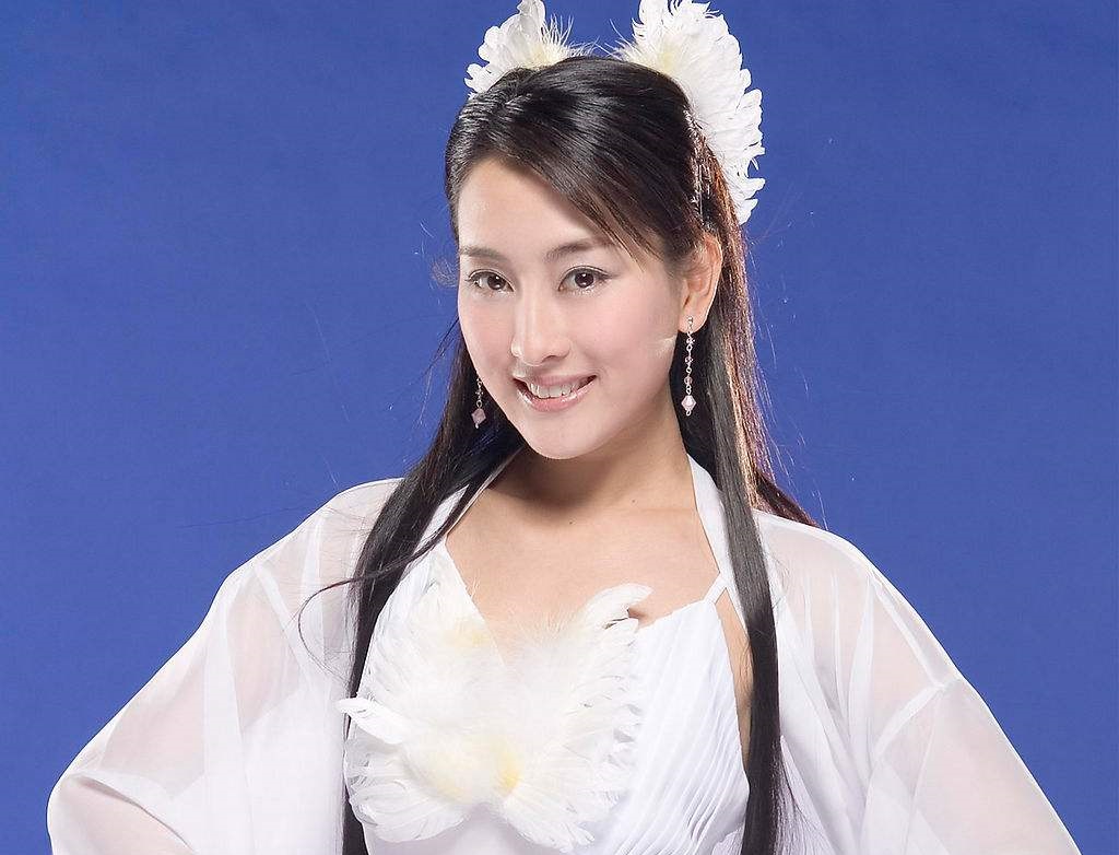 刘国梁曾建议孔令辉快攻拿下马苏,在一起后两人各玩各的终分手