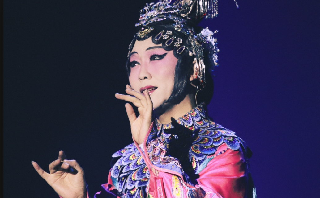李玉刚十年经典演唱会重庆站完美落幕 美丽的回忆伴随你我_新浪看点
