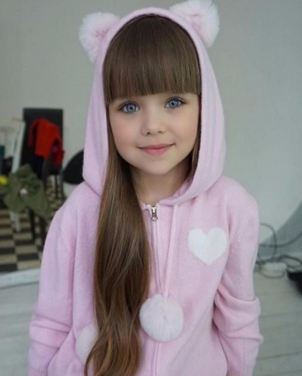 又一位世界上最美女孩出炉,你们觉得她够美吗?