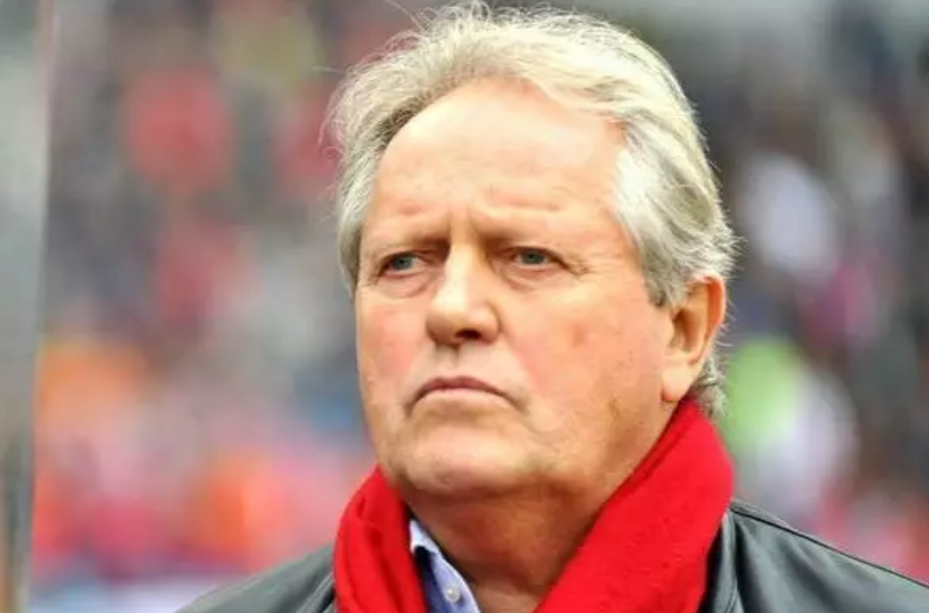 国足历届主教练,虽然日光已经渐渐的远去,但是