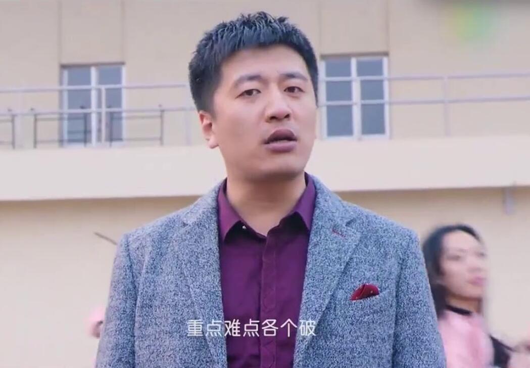 李小璐王源合体喊麦《一人我饮酒醉》,网友:气