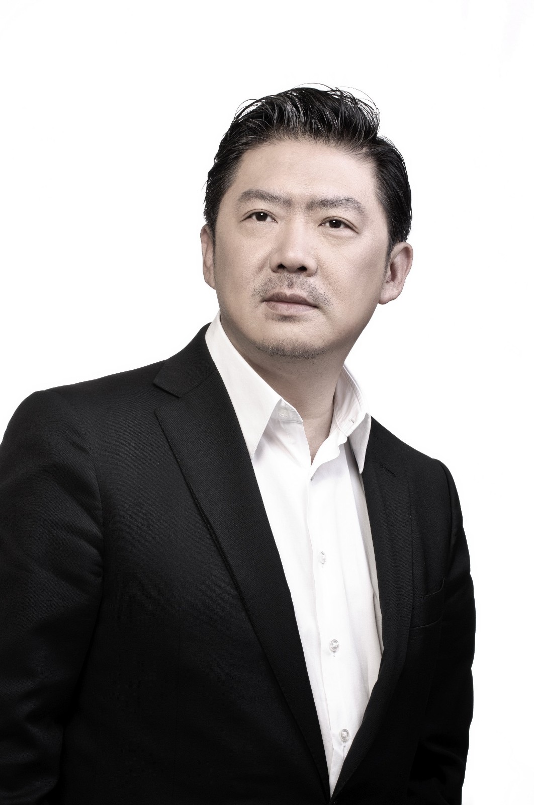 余隆打造海外新春音乐会 农民合唱团首登世界音乐舞台