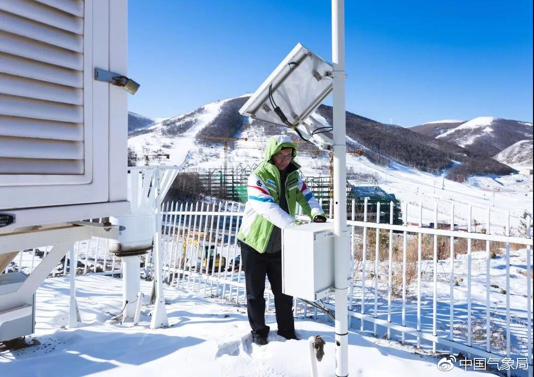 摄影/马洵崇礼之所以成为滑雪胜地,与其山地地形和局地气候特点有关