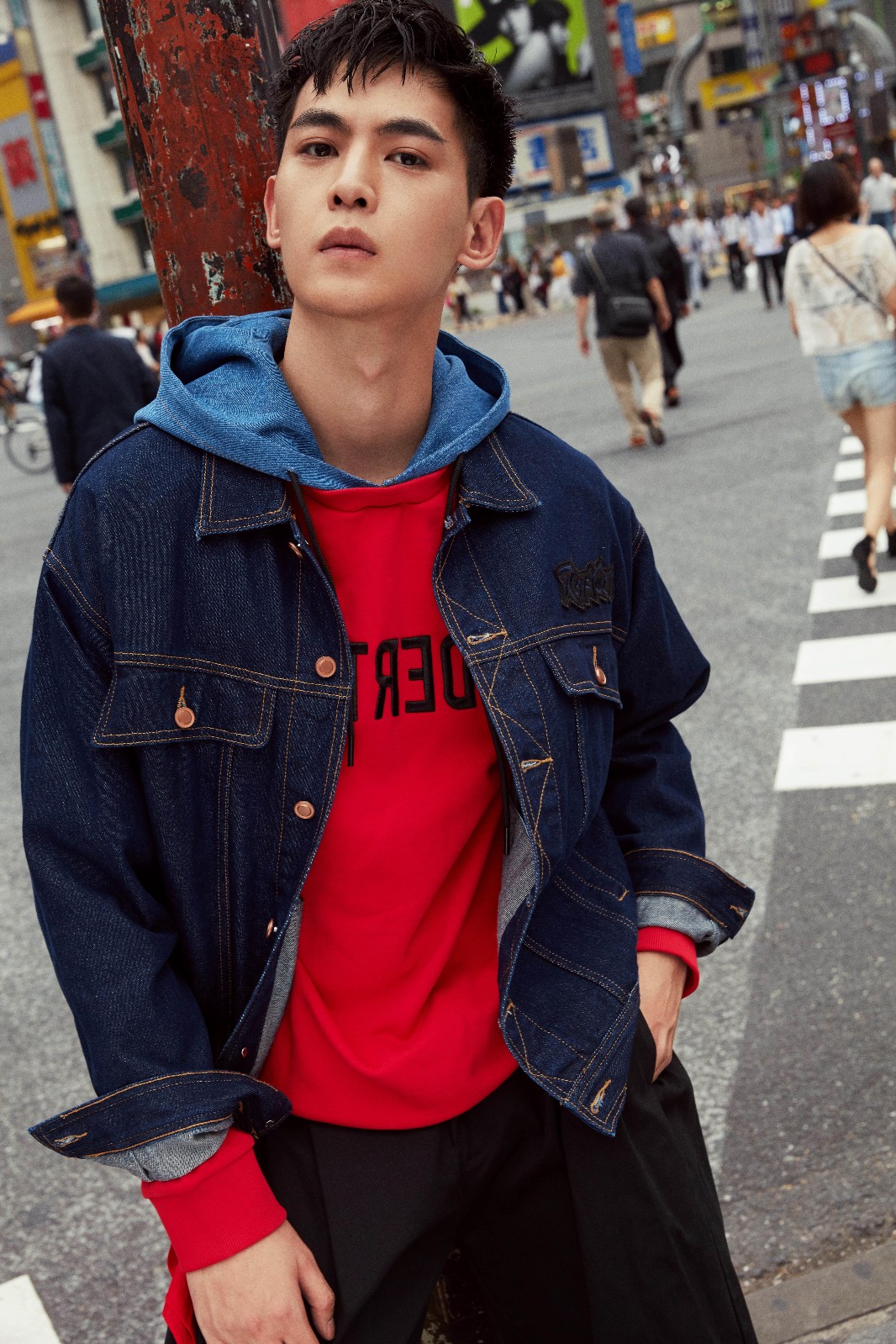 唐晓天晒东京街拍照 网友:等你更新比等蛙回家还难|东京|唐晓天|粉丝