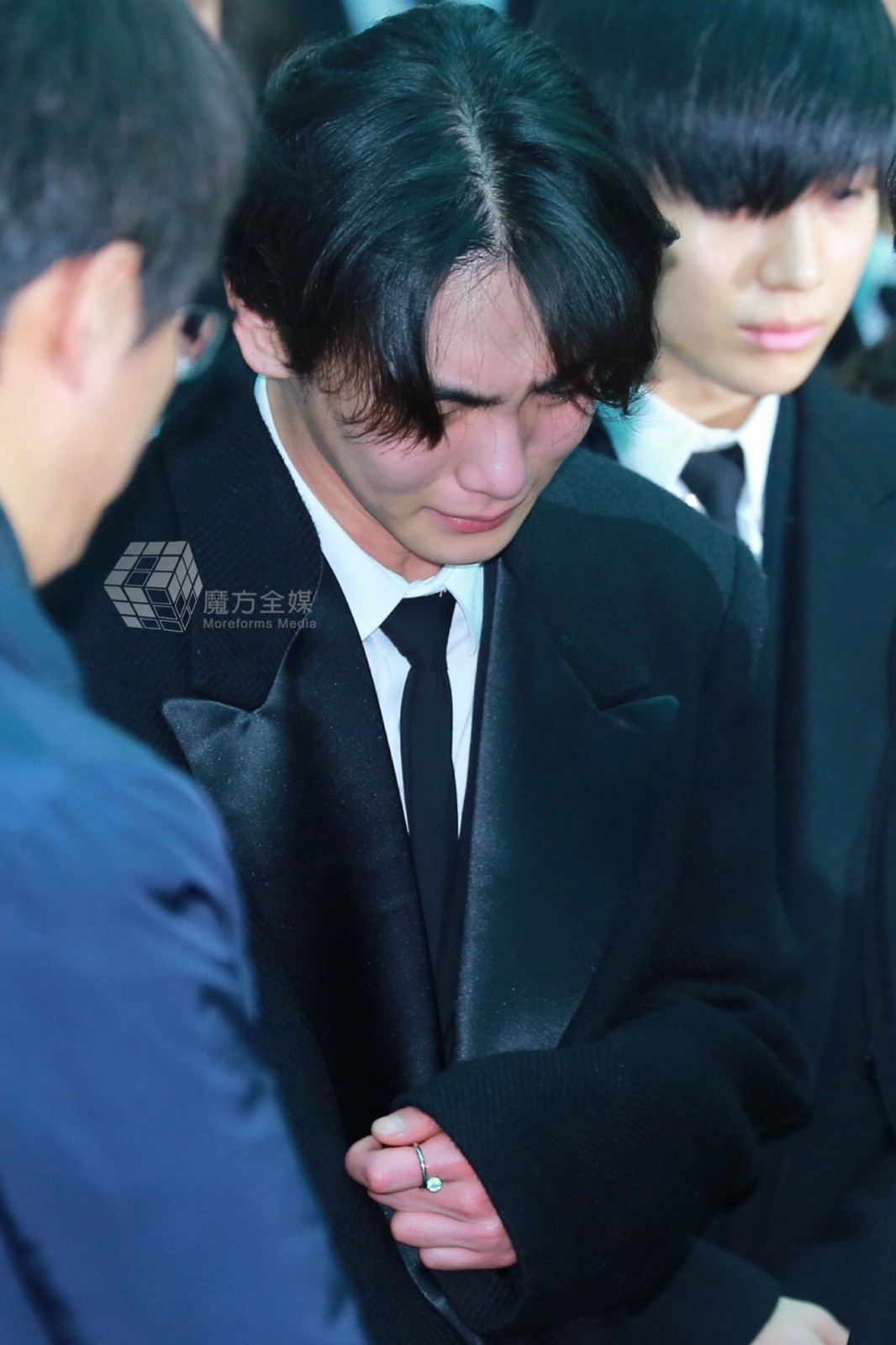 shinee珉豪shinee泰民钟铉一路走好钟铉一路走好shineeshinee钟铉一路