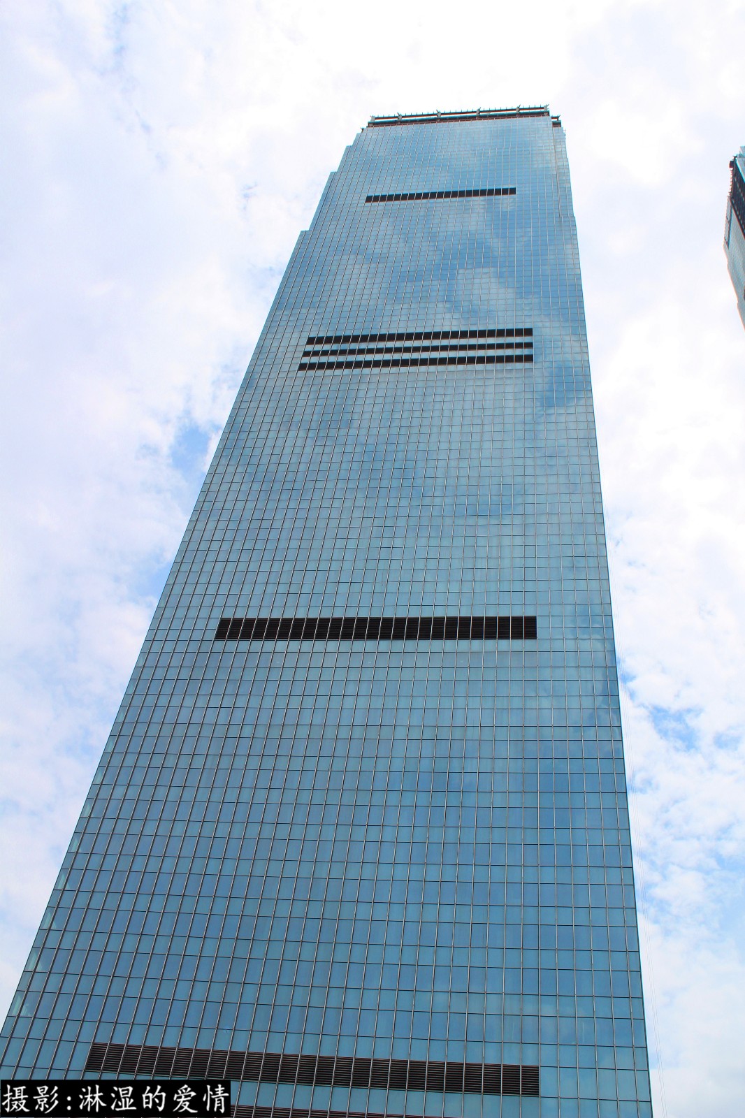 只有在这样的天气才能看到长沙第一高楼九龙仓最美的天空