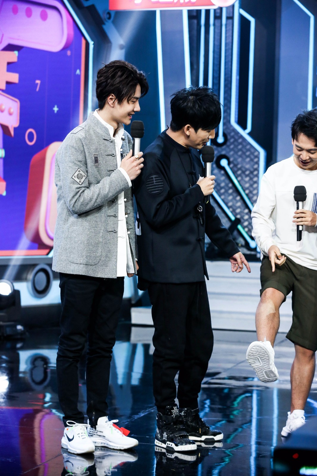 《天天向上》王一博霸气回应网友犀利点评